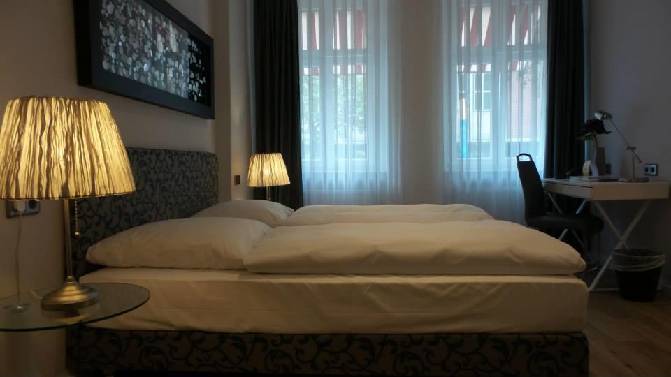 Hotel Alt - Tegel Berlin Oda fotoğraf
