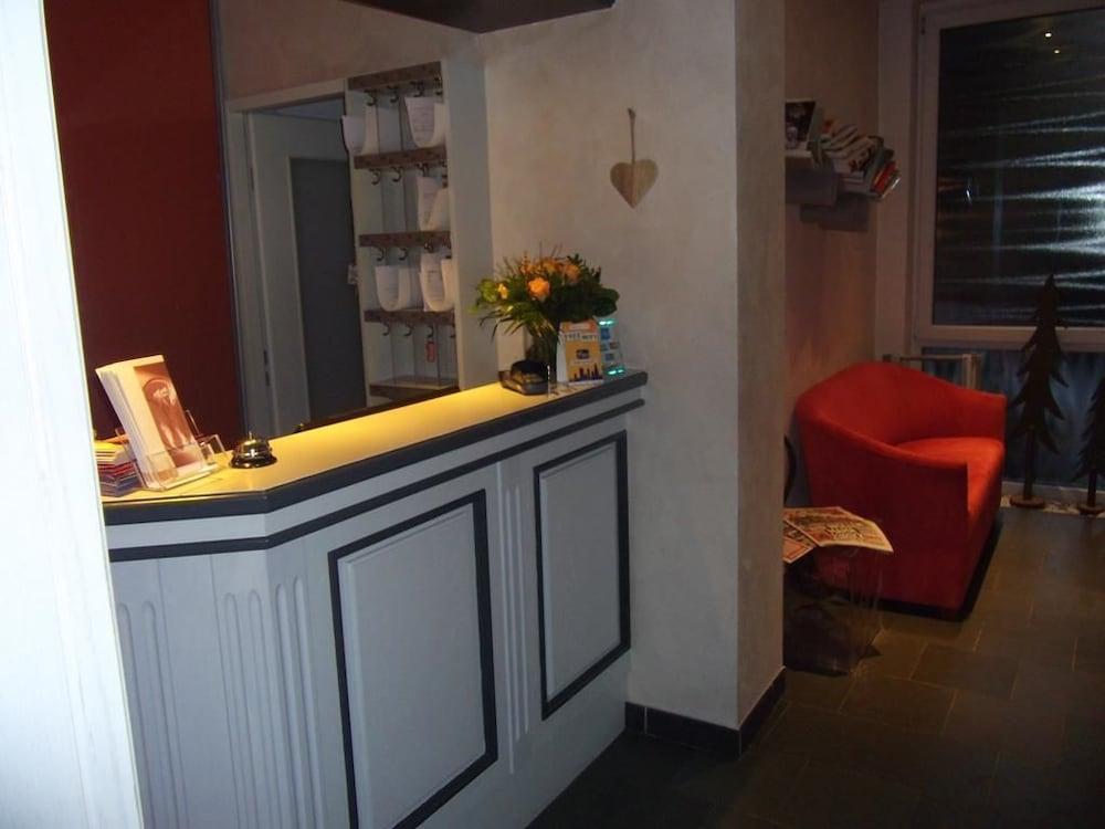 Hotel Alt - Tegel Berlin Dış mekan fotoğraf